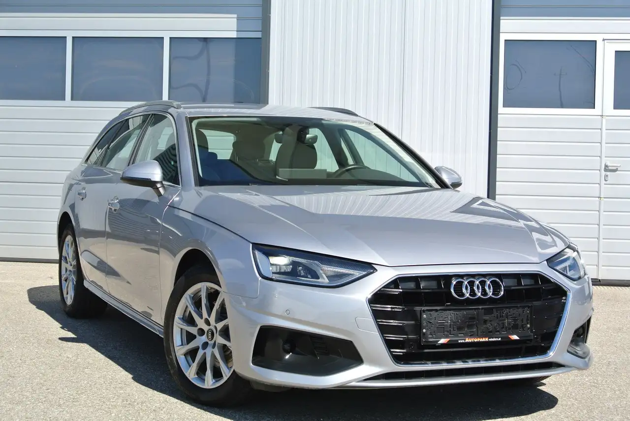 Audi A4 Avant 30 TDI S-tronic ** LED * NAVI * PDC * SHZ — photo 1 of 12