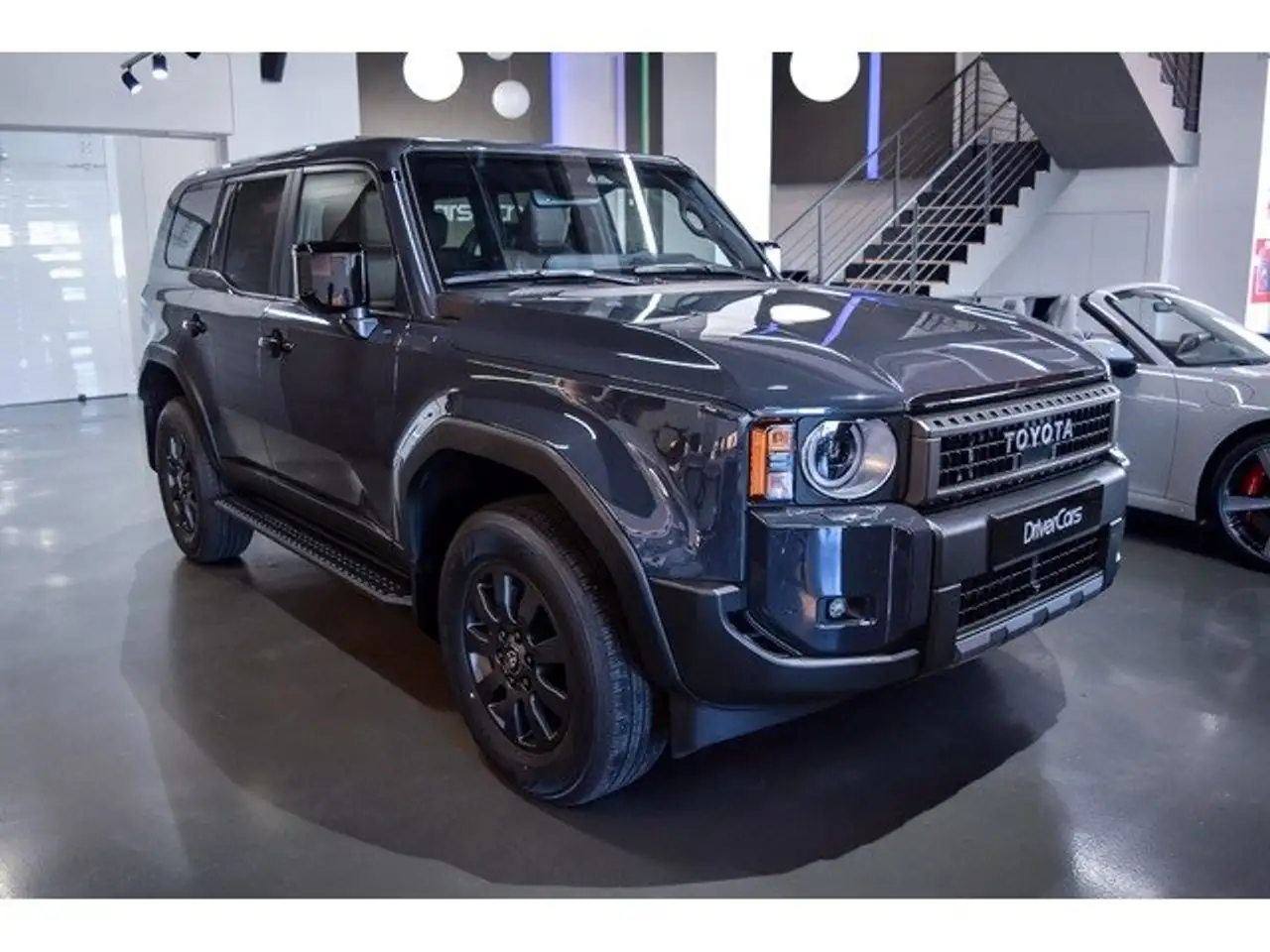 Toyota Land Cruiser 250 Hibrido VX Aut. — photo 1 of 15