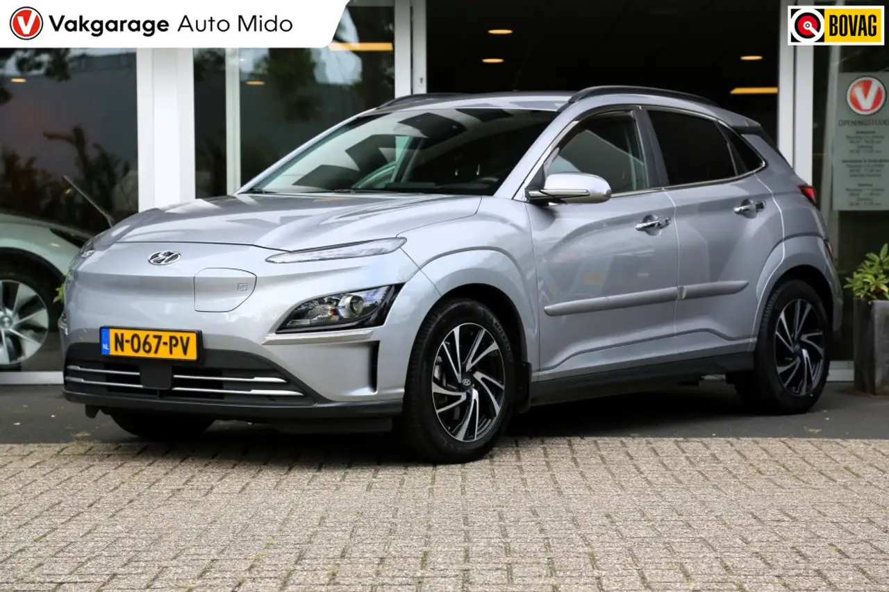 Hyundai KONA EV Fashion 64 kWh | Warmtepomp | Trekhaak — photo 1 of 40