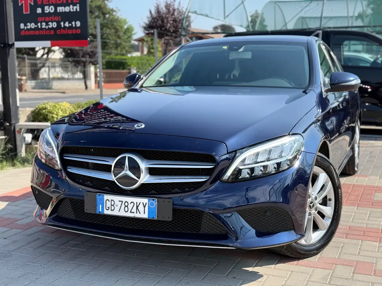 Mercedes-Benz C 220 C 220 d 4Matic Auto Premium — photo 1 of 19