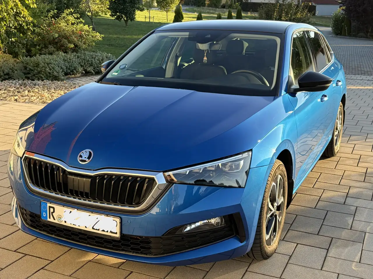 Skoda Scala Style — photo 1 of 13