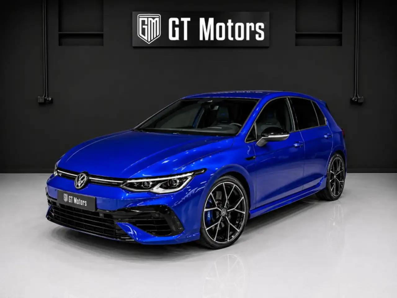 Volkswagen Golf 2.0 TSI 333CH R 20 ANS 4MOTION DSG7 — photo 1 of 7