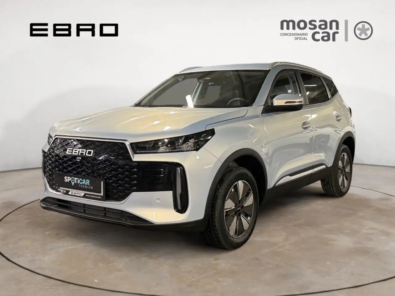 Ebro S400 1.5 DHE HEV 211 CVT EXCELLENCE MIRROR LL17 RA — photo 1 of 24