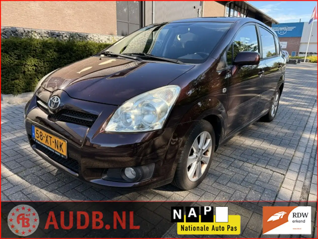 Toyota Verso 1.8 VVT-i Luna 7p.|7 PERSOONS|CLIMA|SPORT VLG.| — photo 1 of 22