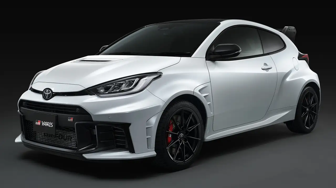 Toyota Yaris GR 1,6 Turbo Aero Performance 6M 3t. — photo 1 of 13
