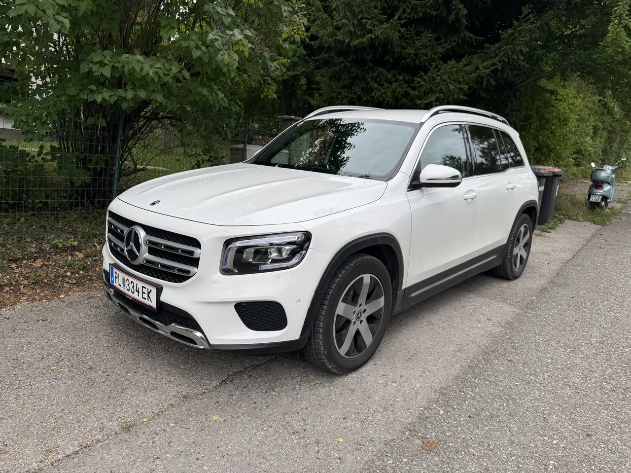 Mercedes-Benz GLB 200 Aut. — photo 1 of 12