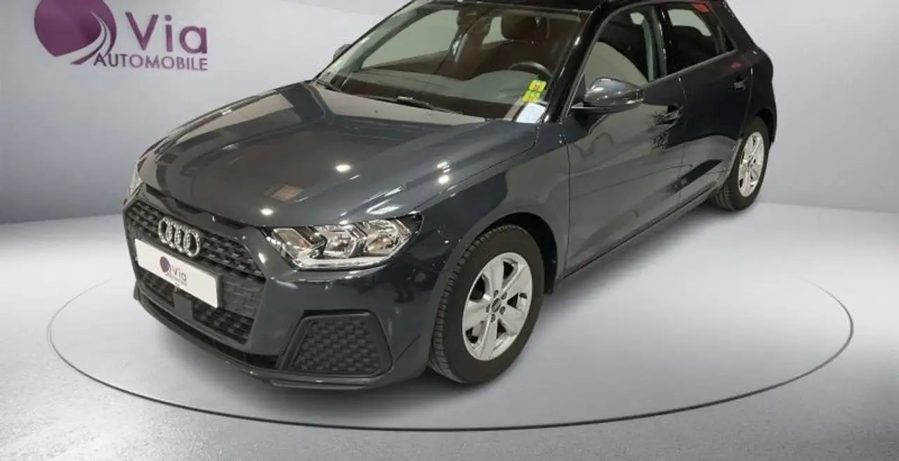 Audi A1 30 TFSI 110CH ADVANCED S TRONIC 7 — photo 1 of 30