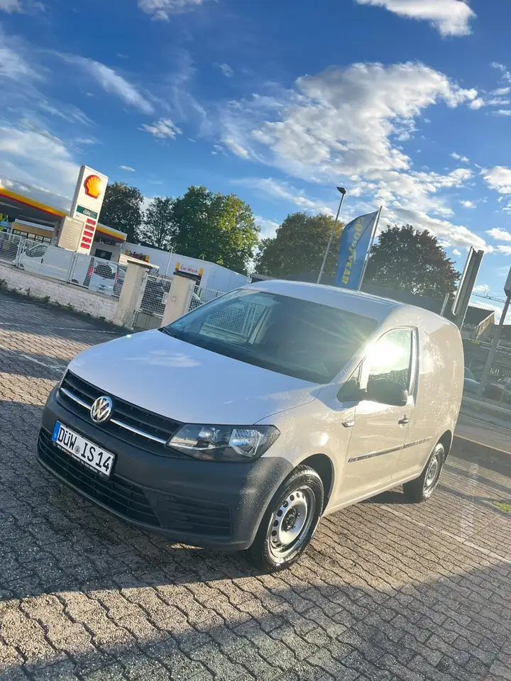 Volkswagen Caddy 2.0 TDI DSG Edition 35 — photo 1 of 15