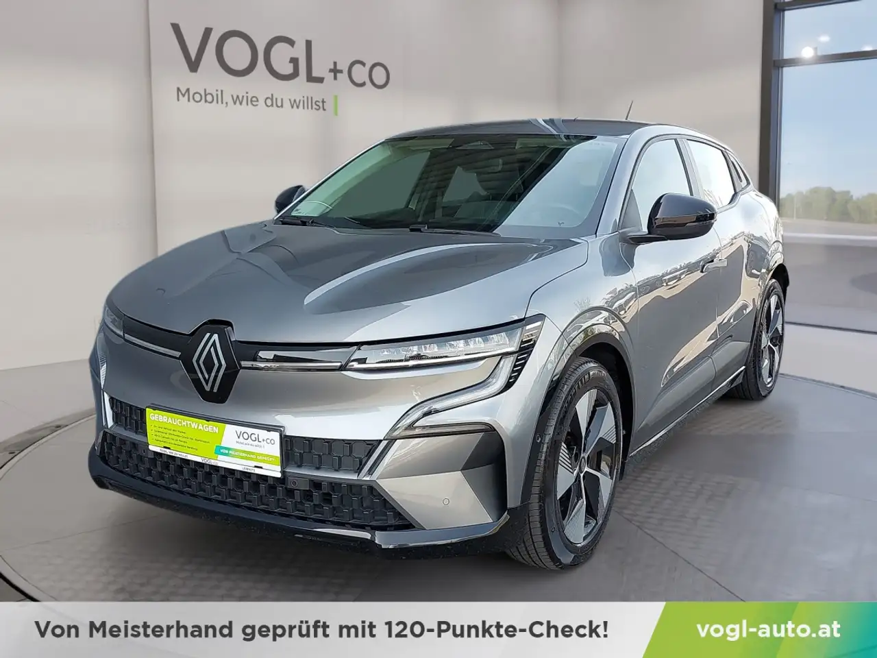 Renault Megane E-Tech Equilibre EV60 220hp optimum charge — photo 1 of 20