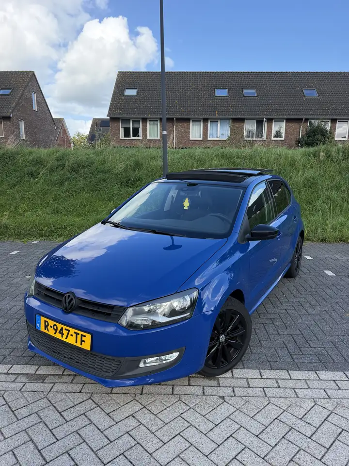Volkswagen Polo Volkswagen Polo 1.4-16V Highline Automaat | Panora — photo 1 of 13