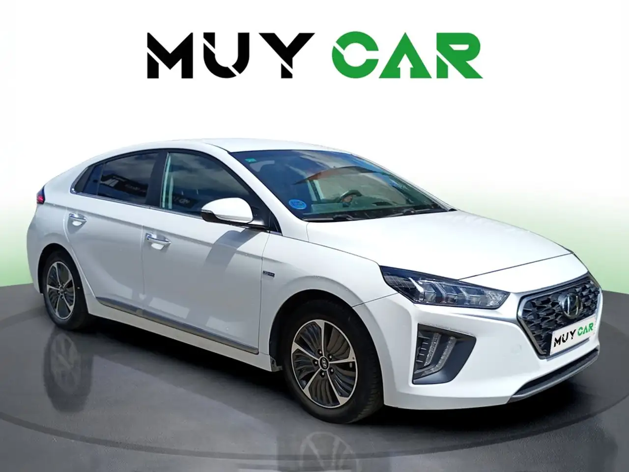 Hyundai IONIQ PHEV 1.6 GDI Klass — photo 1 of 16