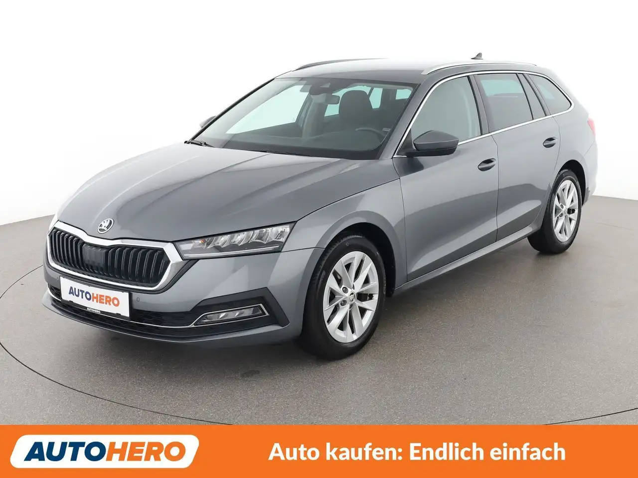 Skoda Octavia 2.0 TDI Style — photo 1 of 31