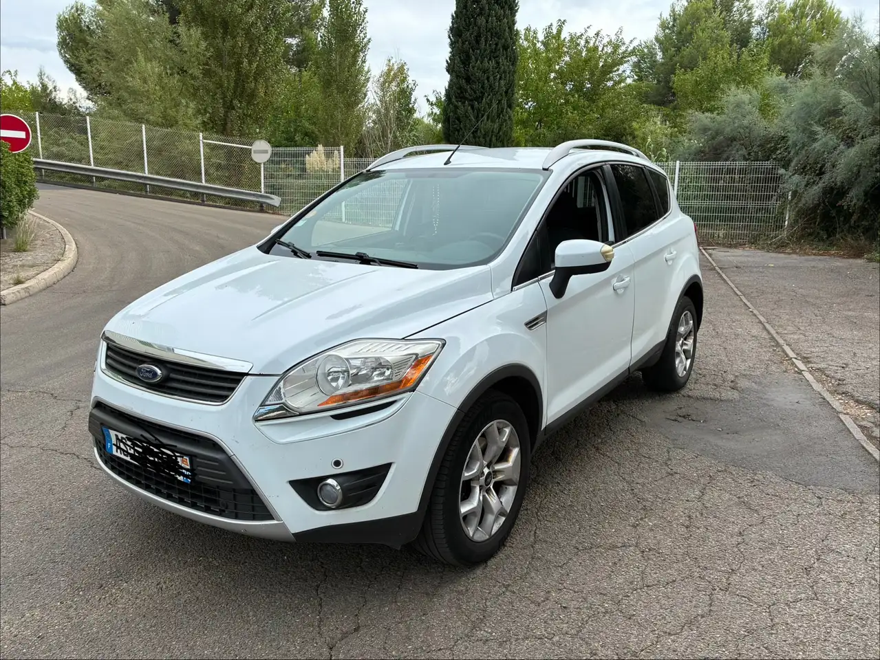 Ford Kuga Kuga 2.0 TDCi 136 DPF 4x2 Trend — photo 1 of 3