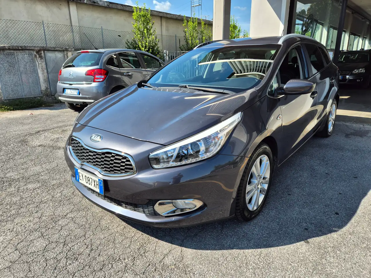 Kia Ceed / cee'd ceed II 2012 SW SW 1.4 crdi Cool my13 — photo 1 of 13