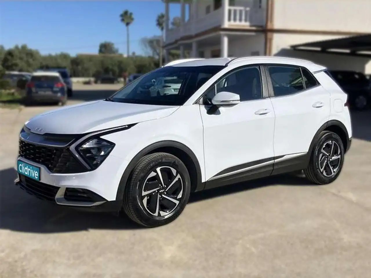 Kia Sportage 1.6 TGDI HEV DRIVE — photo 1 of 15