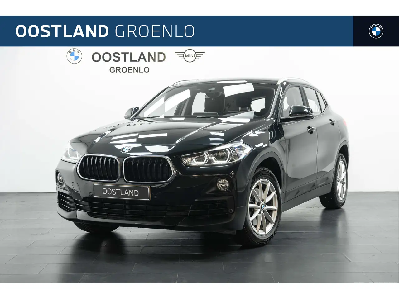 BMW X2 sDrive18i Executive / Head-Up / Achteruitrijcamera — photo 1 of 40