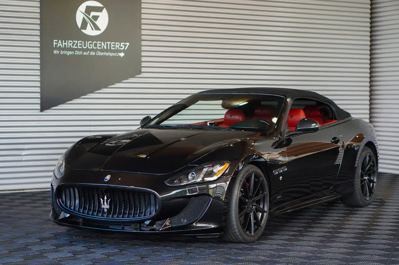 Maserati GranCabrio S 4.7L V8/PDC/NAVI/SHZ/BOSE — photo 1 of 19