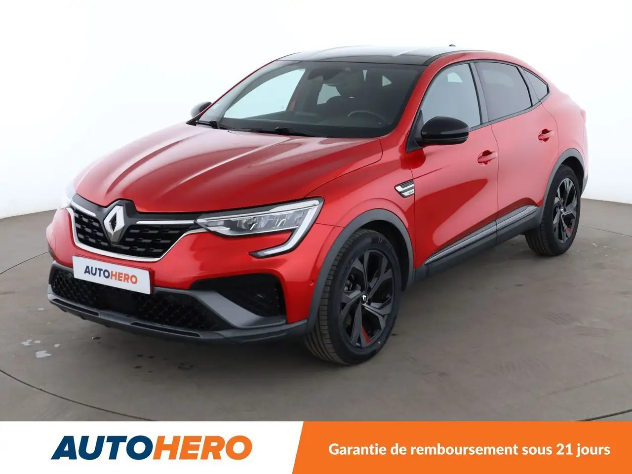 Renault Arkana 1.6 E-Tech RS Line — photo 1 of 34