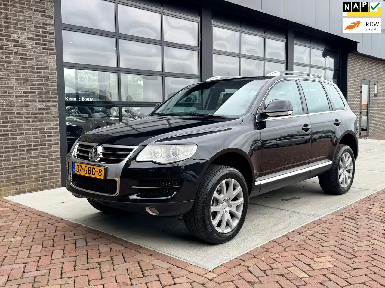 Volkswagen Touareg 3.6 V6 FSI Highline | Leer | Stoelver | Clima | Na — photo 1 of 26