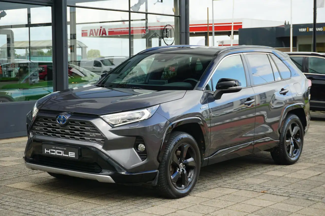 Toyota RAV4 2.5 Hybrid Bi-Tone | Trekhaak — photo 1 of 40