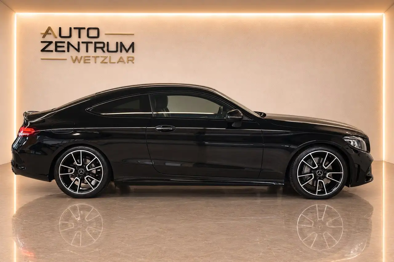 2020 Mercedes-Benz C 400 4Matic AMG Coupe Designo Luft Pano HUD 360, photograph 4