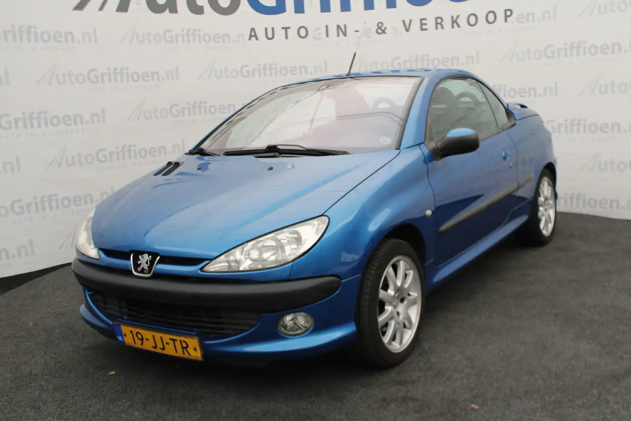 Peugeot 206 CC 2.0-16V cabrio met 136PK — photo 1 of 33