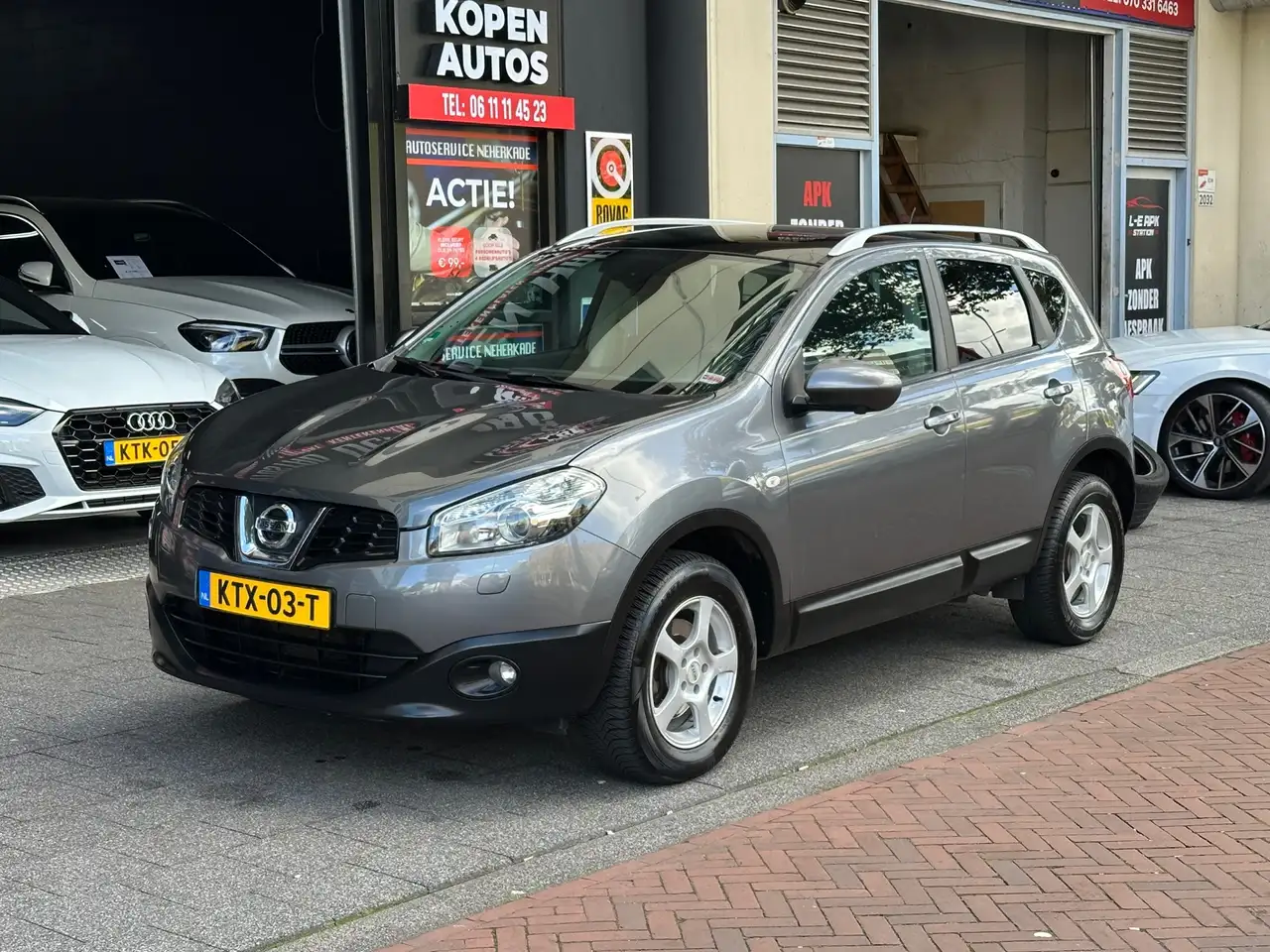 Nissan Qashqai 2.0 Acenta Automaat Leer Clima Camera Pano — photo 1 of 29
