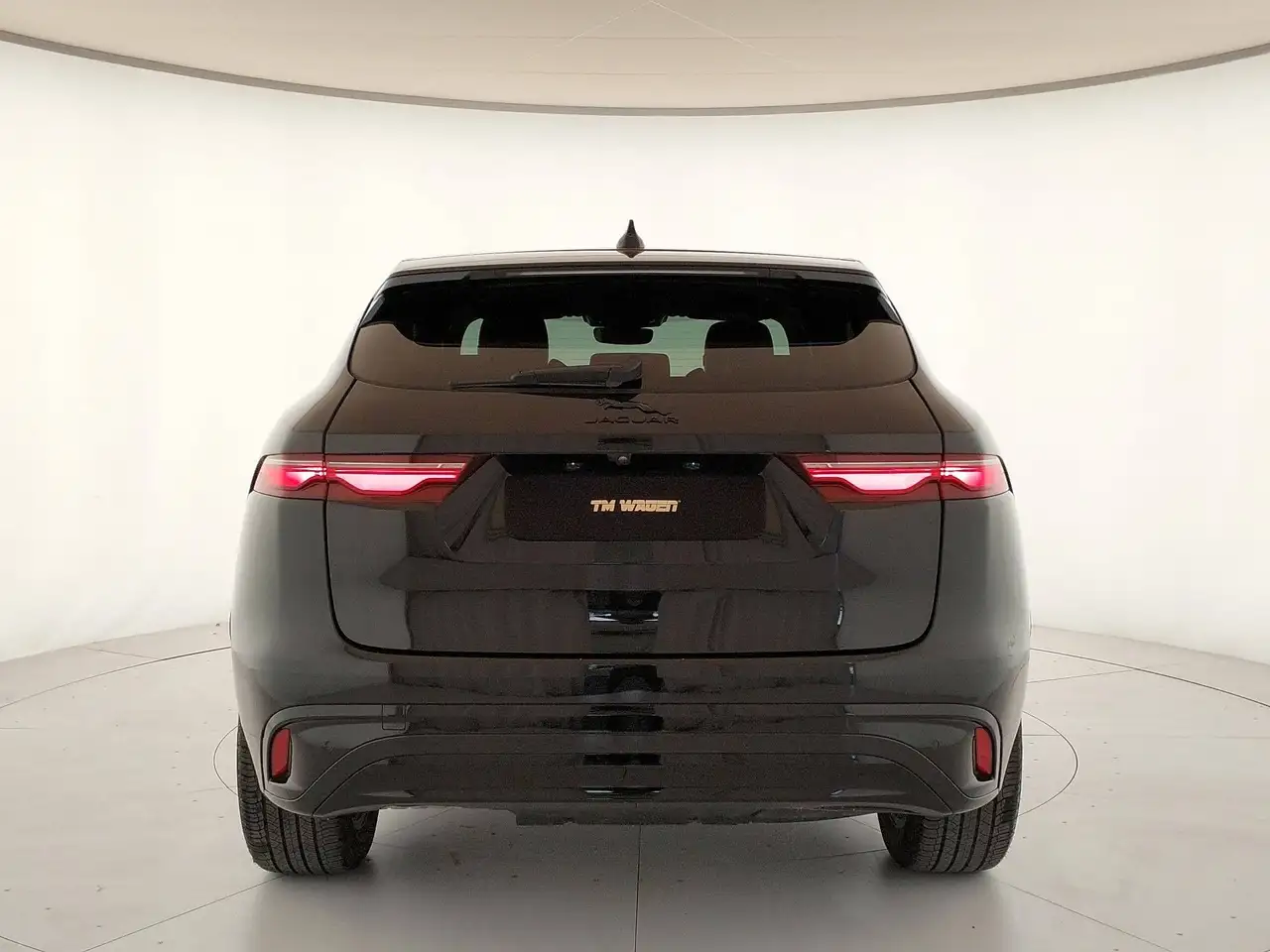 2024 Jaguar F-Pace 2.0d i4 mhev R-Dynamic S awd 163cv auto - IVA ESPOSTA, photograph 5