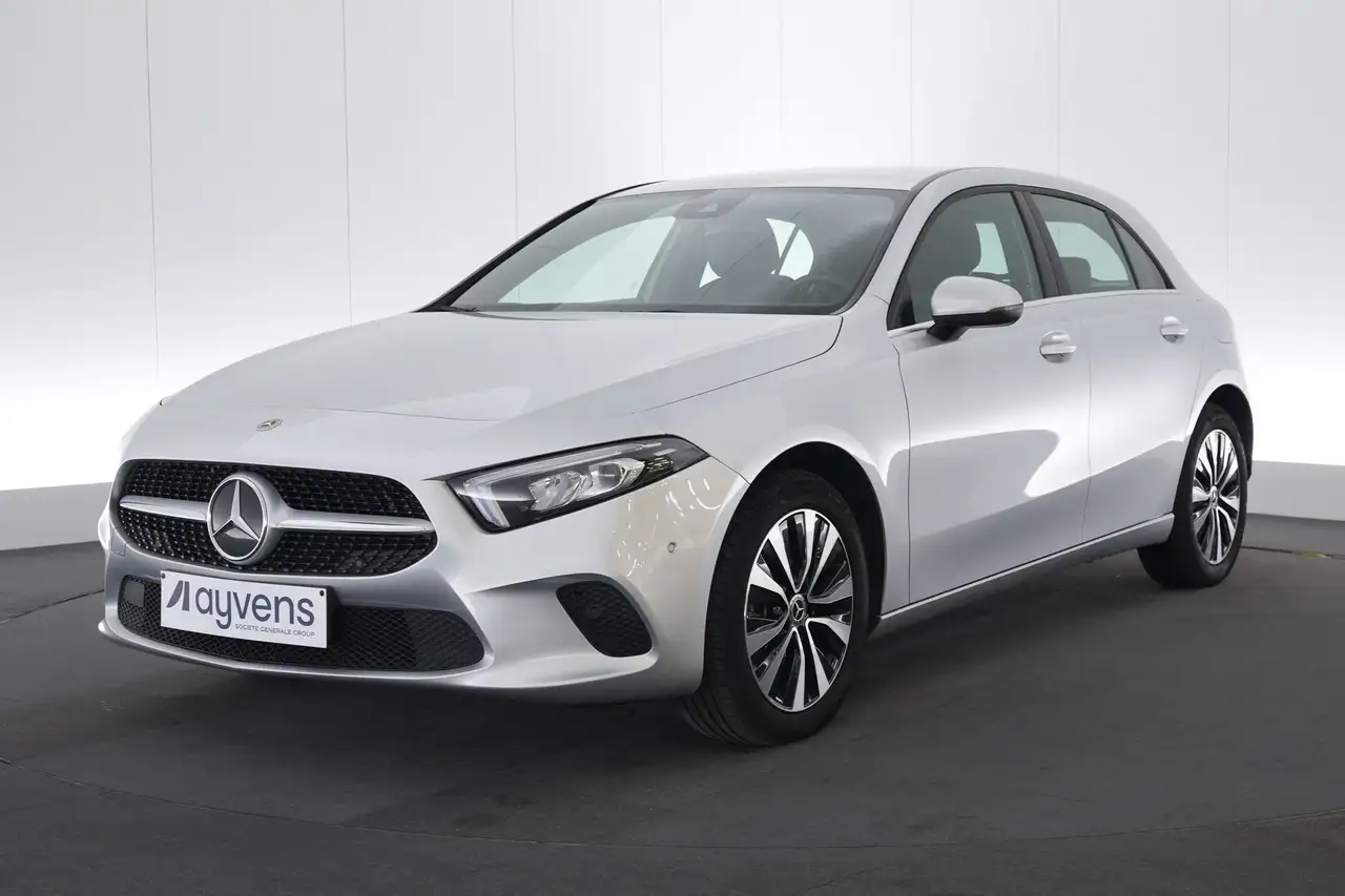 Mercedes-Benz A 250 250e PHEV LEDER/CUIR LED GPS PDC CAM Carplay — photo 1 of 15