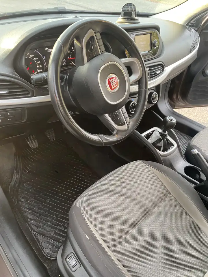 Fiat Tipo 4p 1.6 mjt Opening edition 120cv — photo 1 of 14