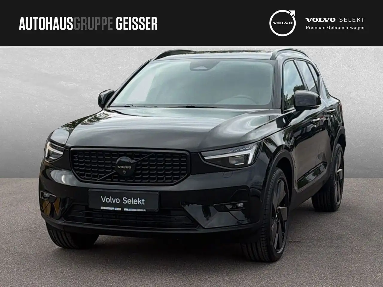 Volvo XC40 B3 MILD-Hybrid Black Edition Plus ACC BLIS — photo 1 of 8