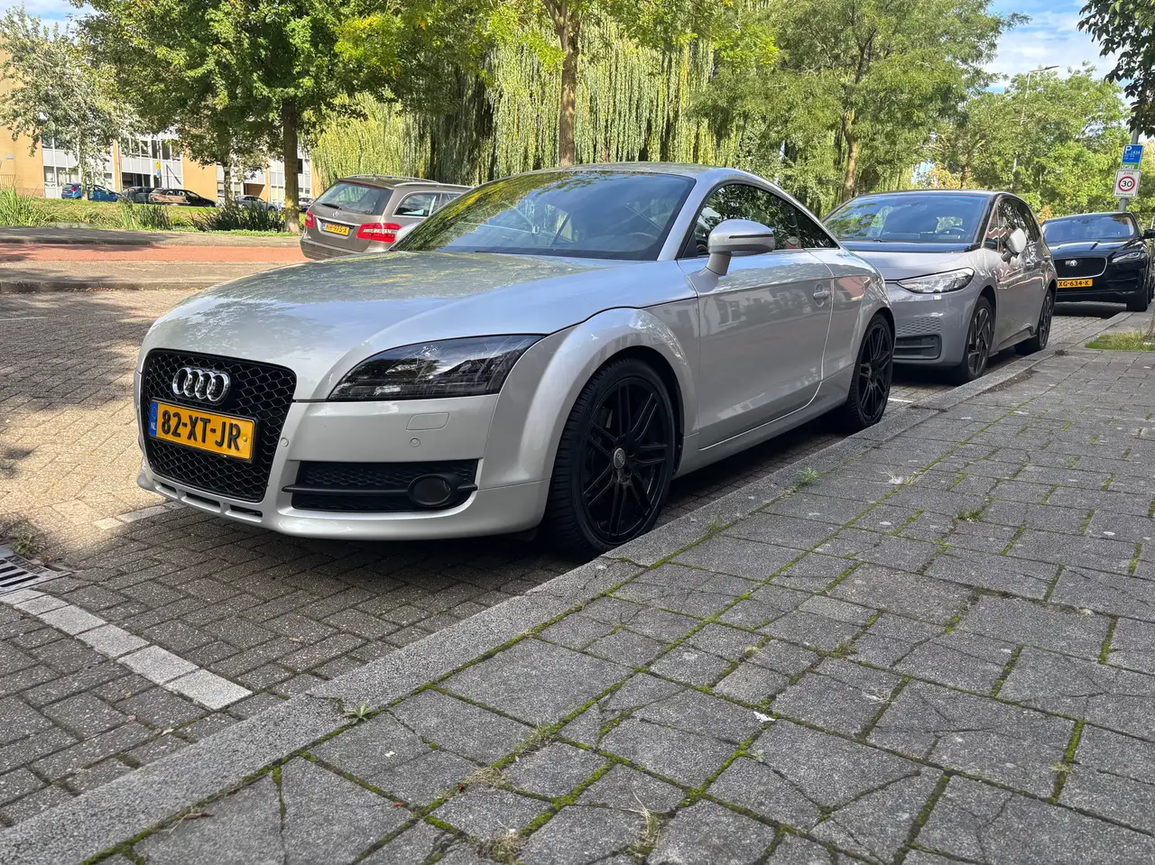 Audi TT TT 2.0 TFSI Pro Line — photo 1 of 27