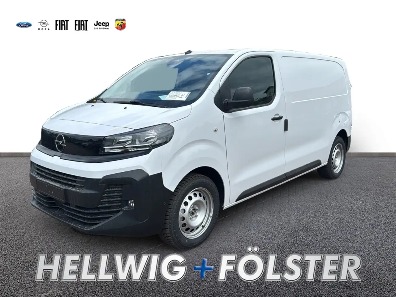 Opel Vivaro Cargo L2H1(M) + AHK + Holzboden + Allwetter + 180° — photo 1 of 23