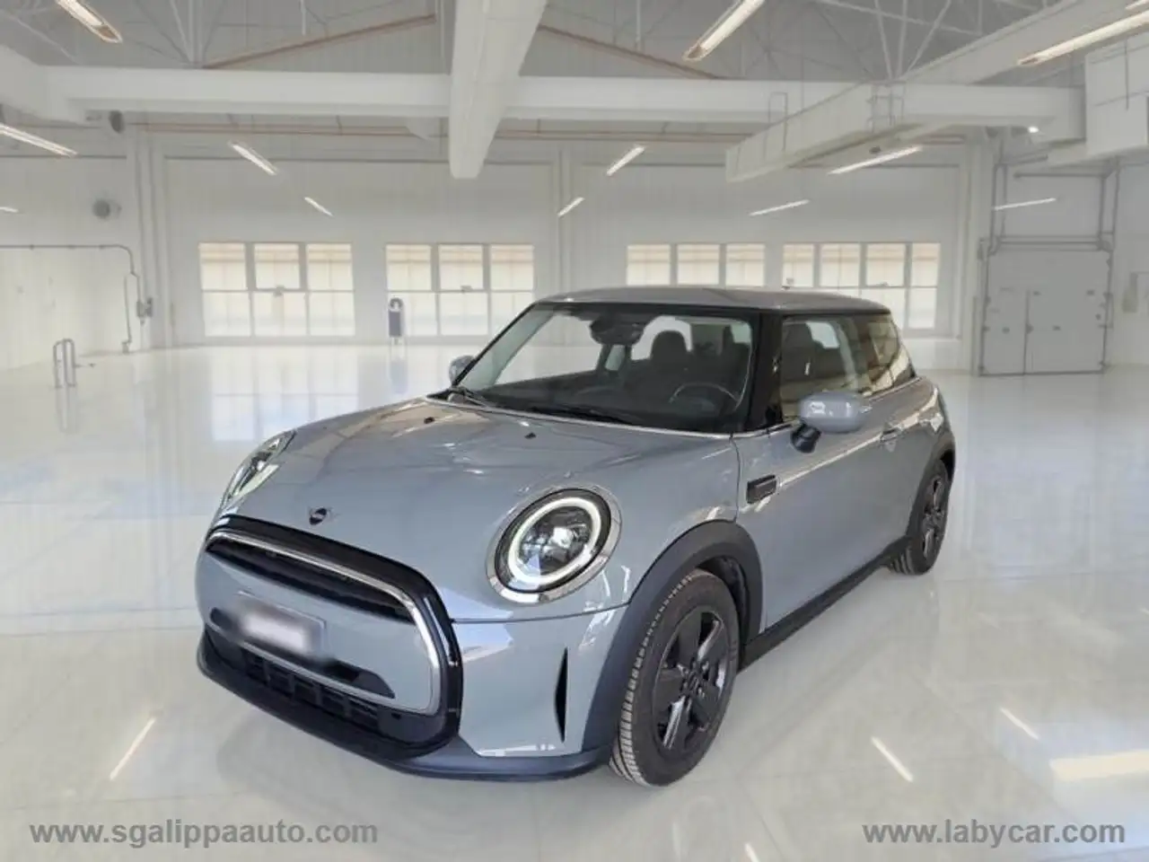 MINI Cooper Cooper Classic — photo 1 of 7