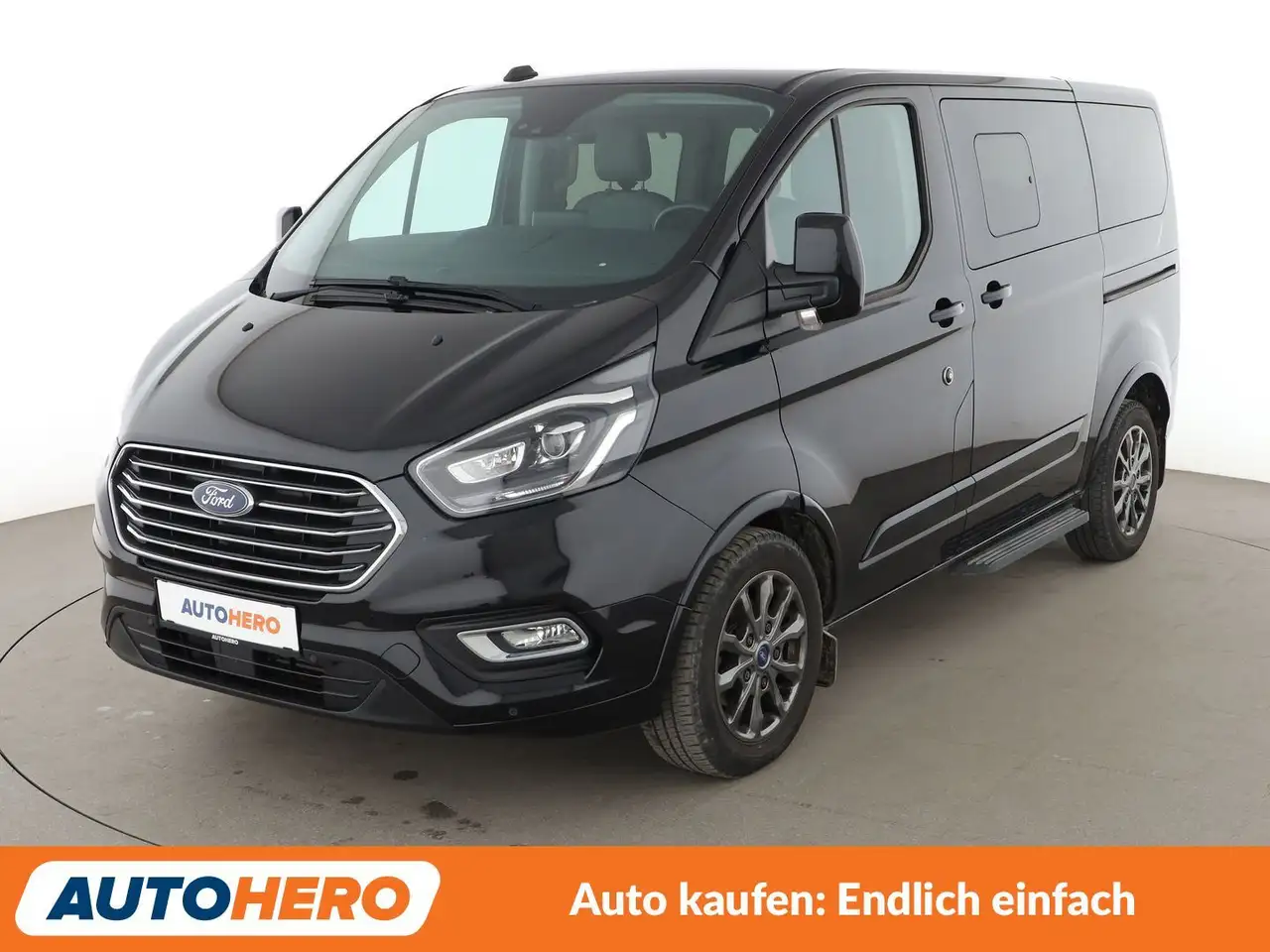 Ford Tourneo Custom 2.0 TDCi Mild-Hybrid 320 L1 Tourneo Titanium X — photo 1 of 25