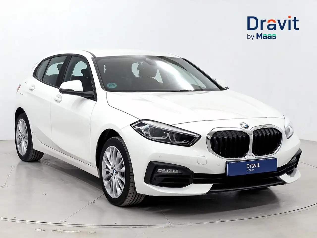BMW 118 118i — photo 1 of 31