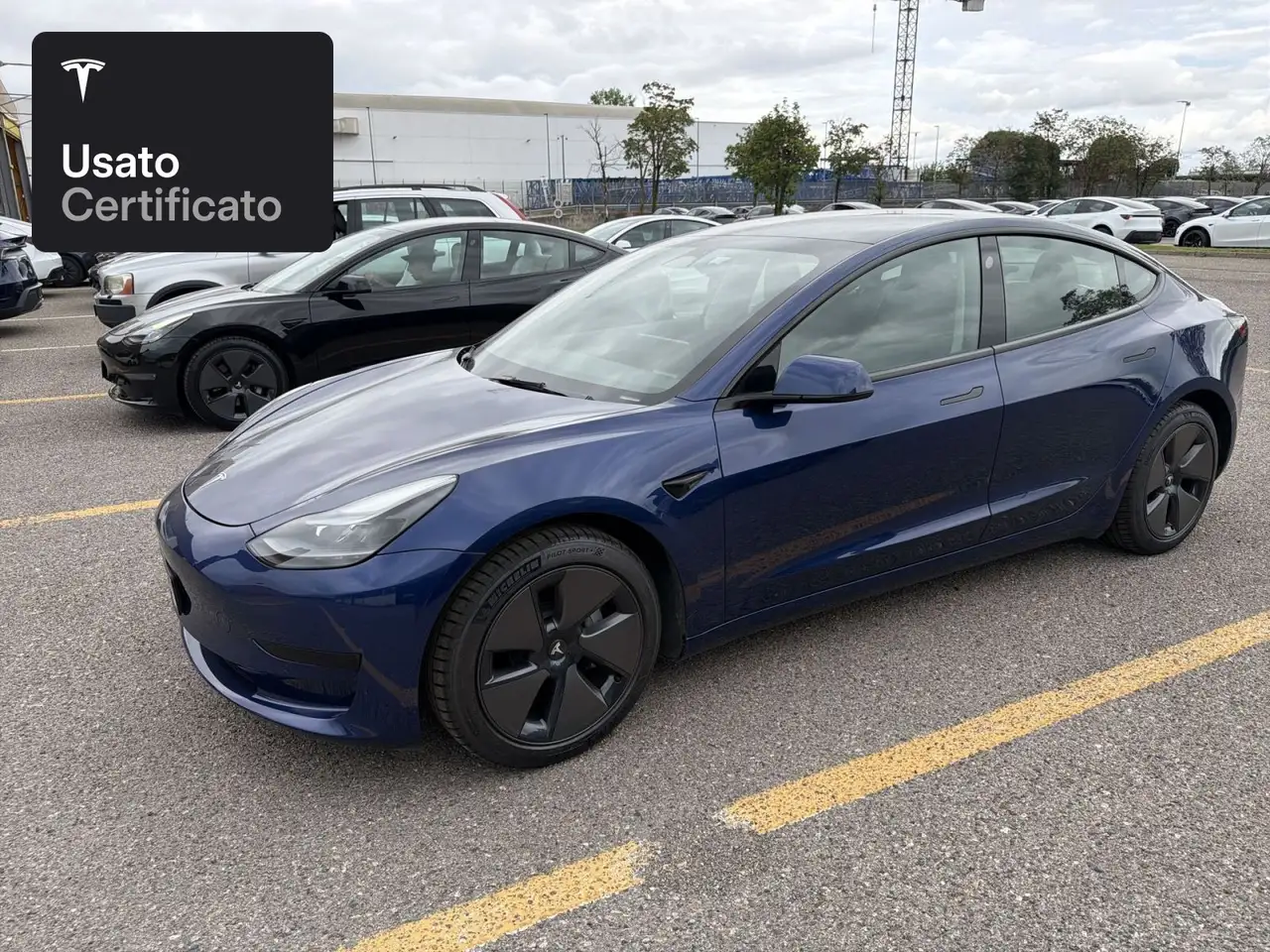 2021 Tesla Model 3 Rear-Wheel Drive, photograph 3