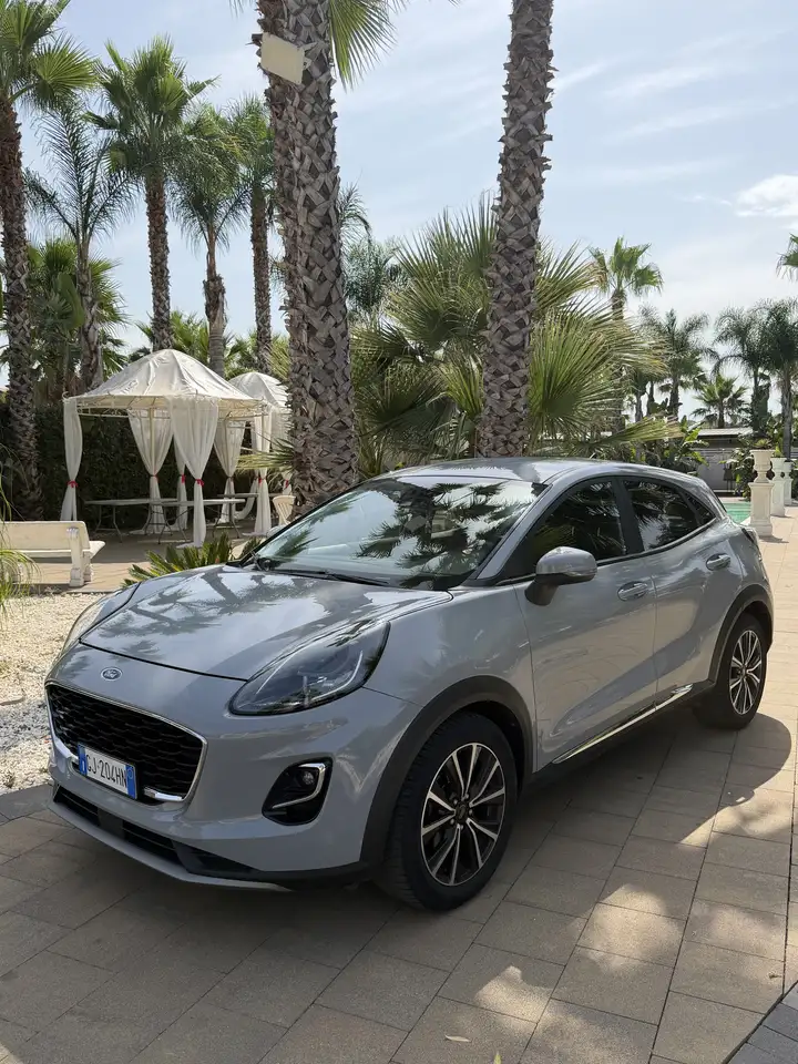 Ford Puma 1.0 ecoboost Titanium s&s 125cv — photo 1 of 9