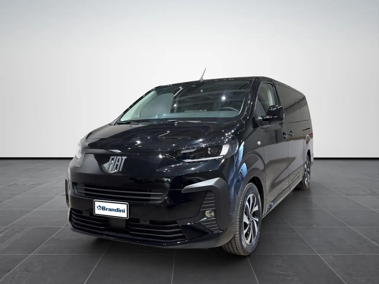 Fiat Ulysse 2.0 BlueHDi 180 CV AT8 L3 — photo 1 of 15