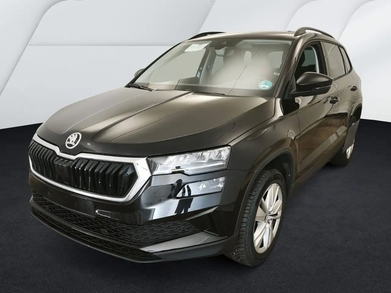 Skoda Karoq Selection 1.5 TSI DSG - Navi Kamera LED SHZ ACC GJ — photo 1 of 4