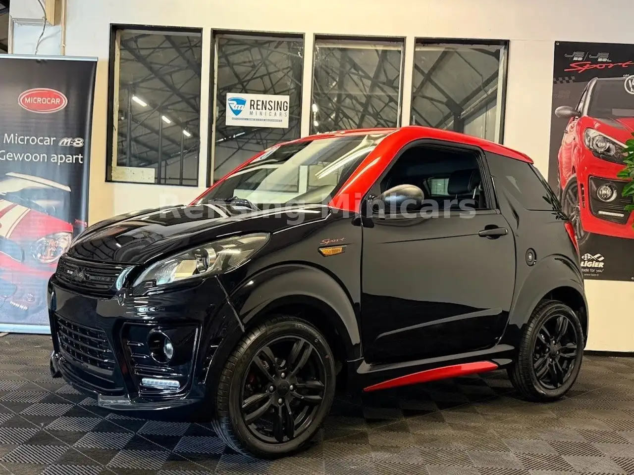 Ligier JS 50 JS50 Sport Black on Red Mopedauto Microcar 45 KM — photo 1 of 15