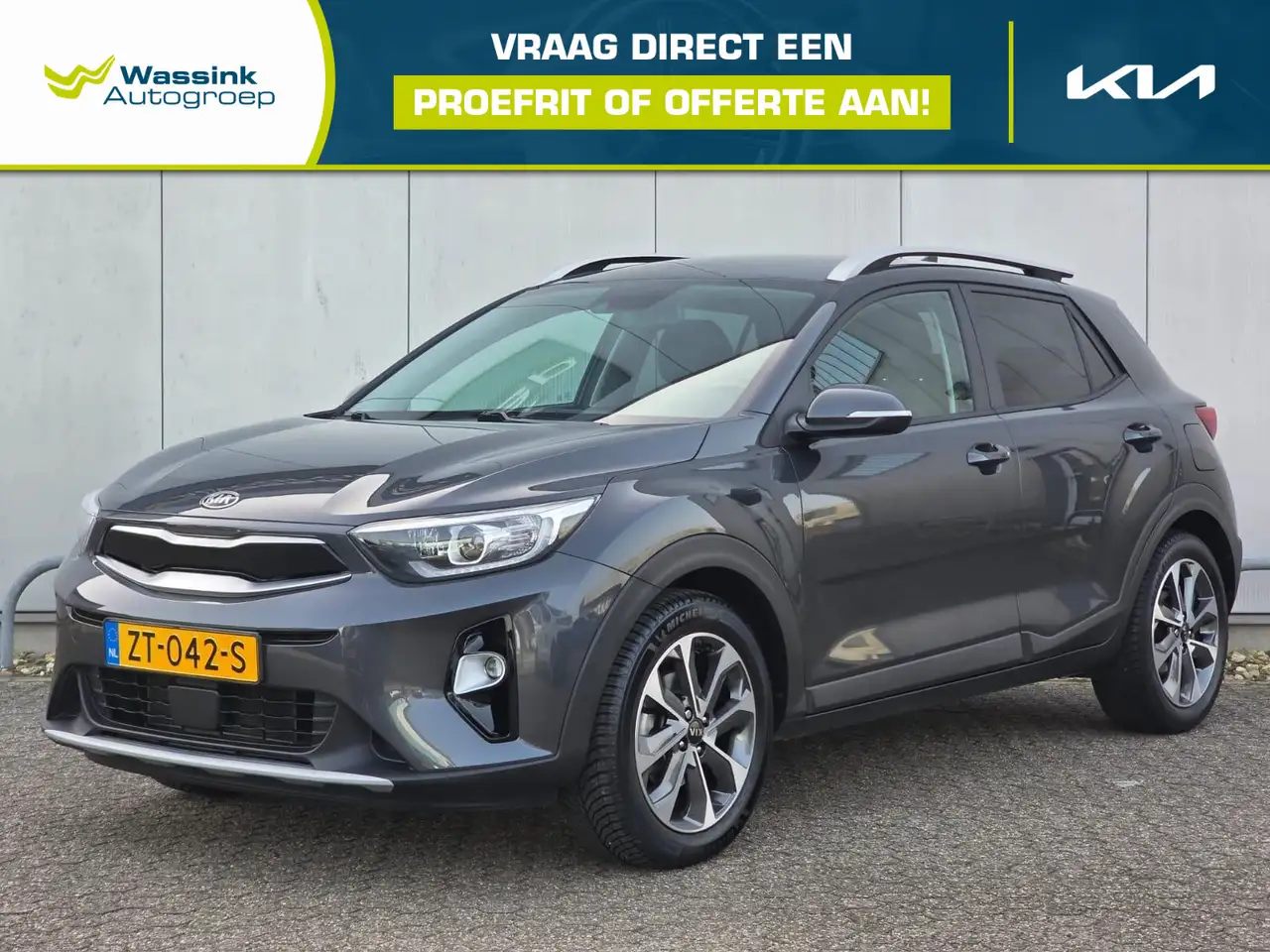 Kia Stonic 1.0 100pk DynamicPlusLine | Navigatie | Parkeercam — photo 1 of 40