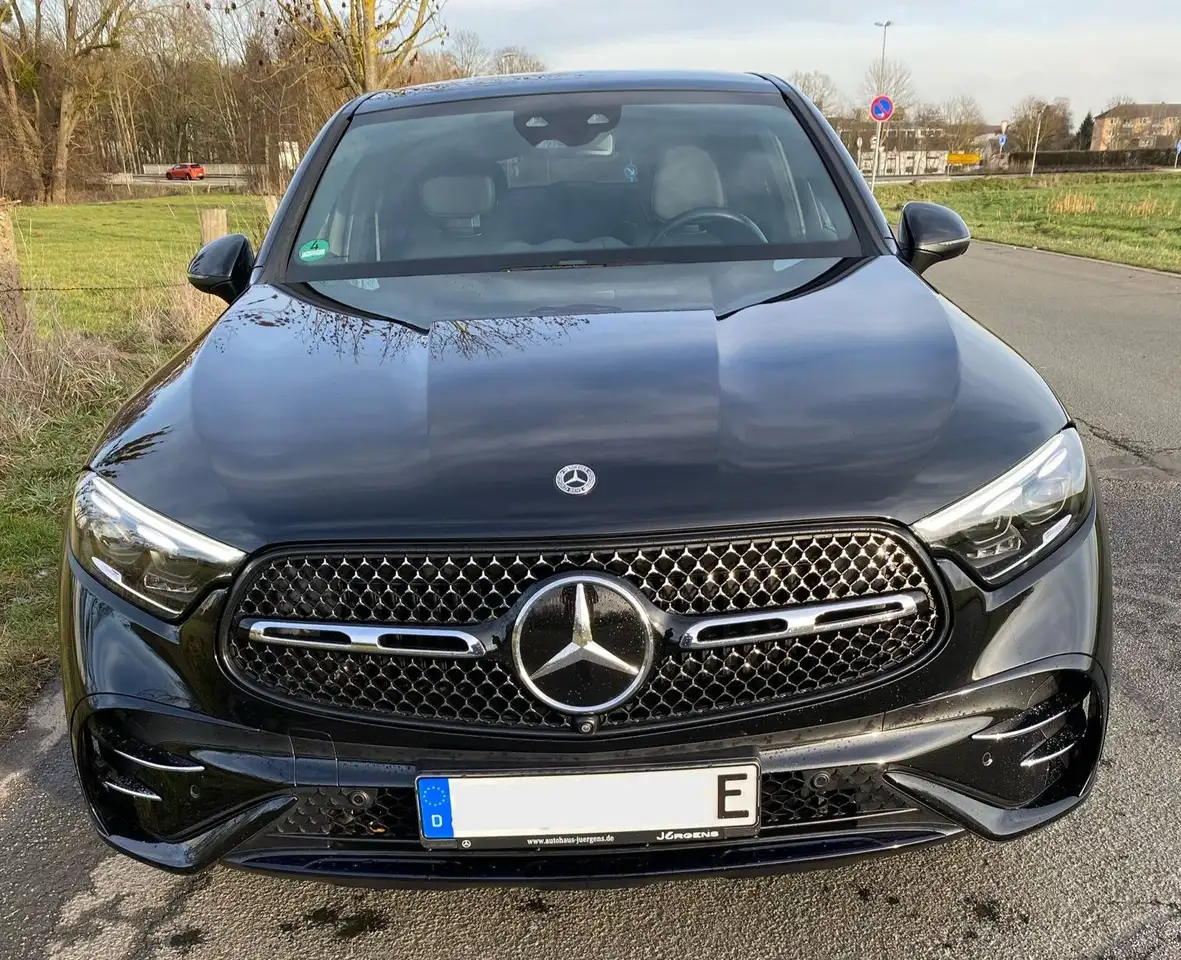 Mercedes-Benz GLC 400 GLC 400 e 4Matic 9G-TRONIC Edition AMG Line — photo 1 of 15