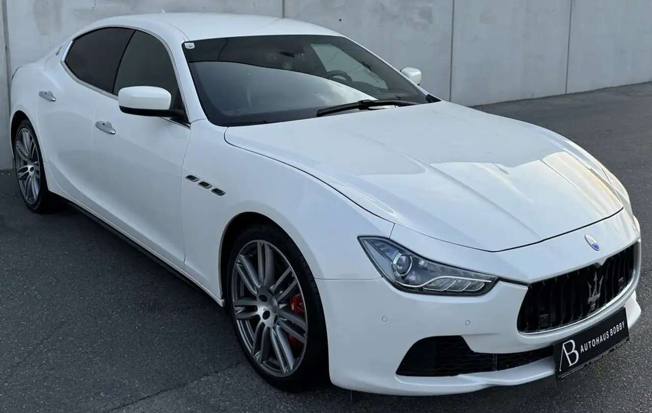 Maserati Ghibli Ghibli — photo 1 of 15