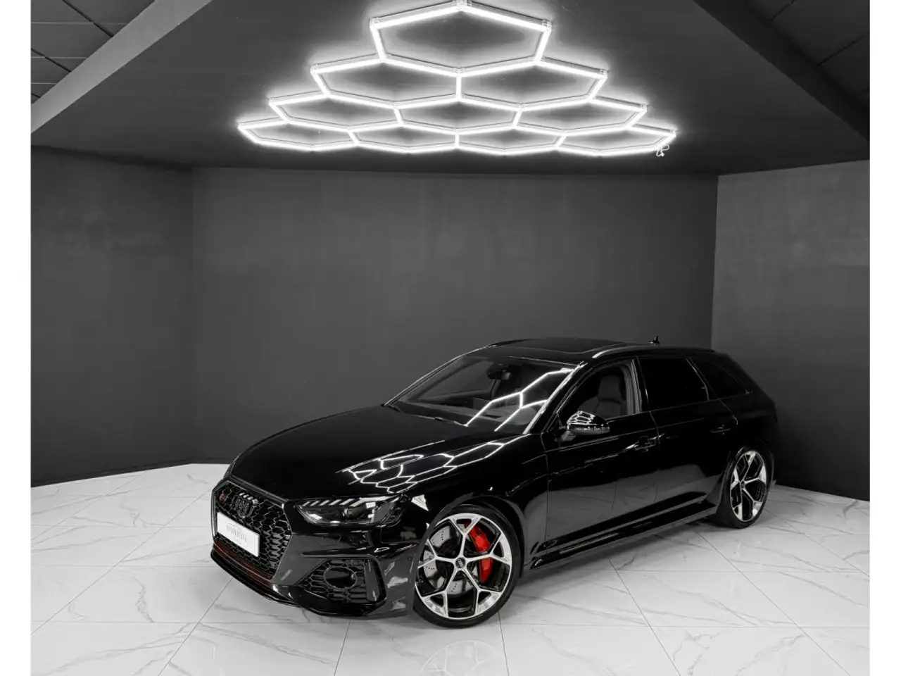 Audi RS4 COMPETITION - WARRANTY 2027 — photo 1 of 15
