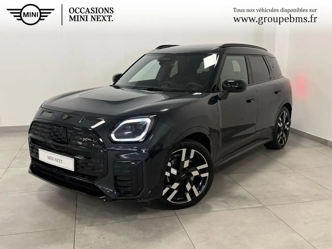 MINI SE 313ch JCW ALL4 — photo 1 of 20