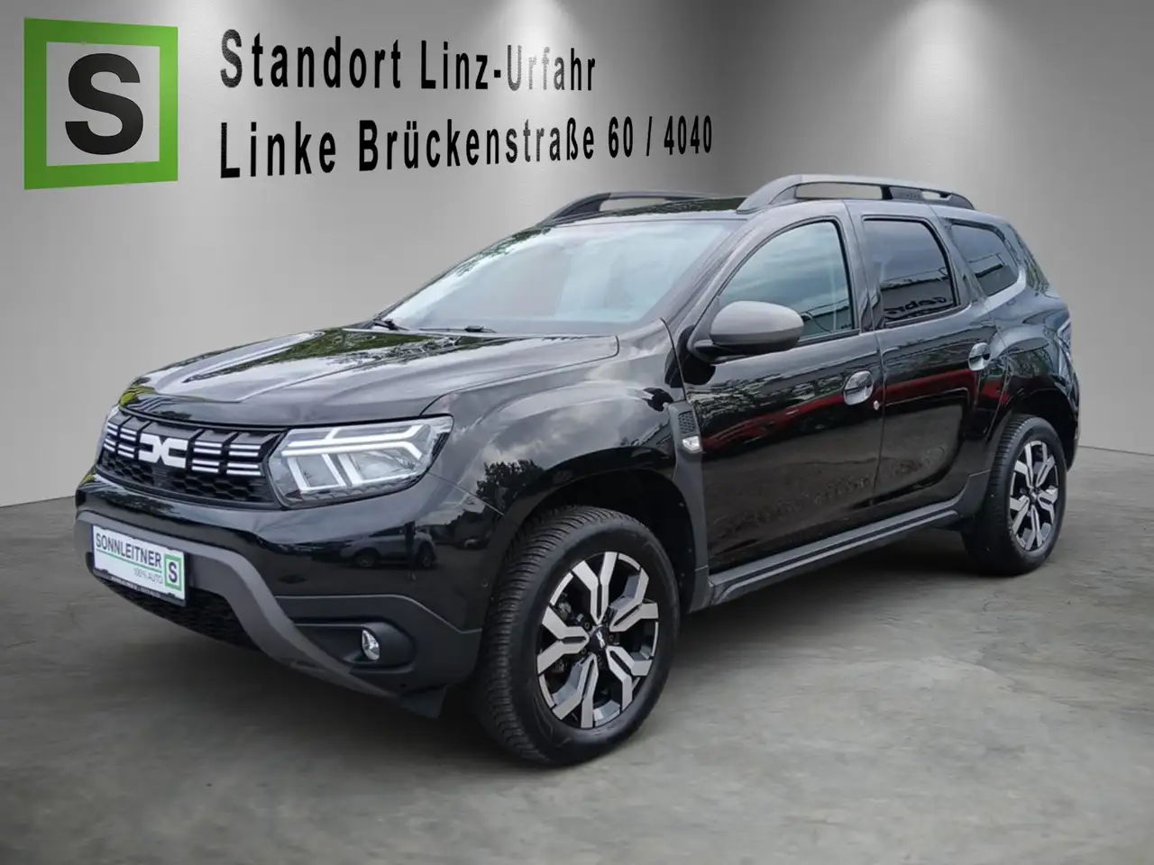 Dacia Duster DUSTER Journey Blue dCi 115 4x4 — photo 1 of 10
