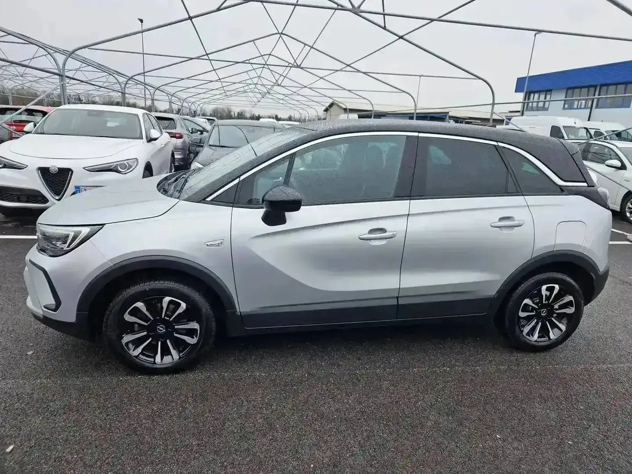 2024 Opel Crossland 1.2 130cv Elegance autom AT6 - GT826MA, photograph 3
