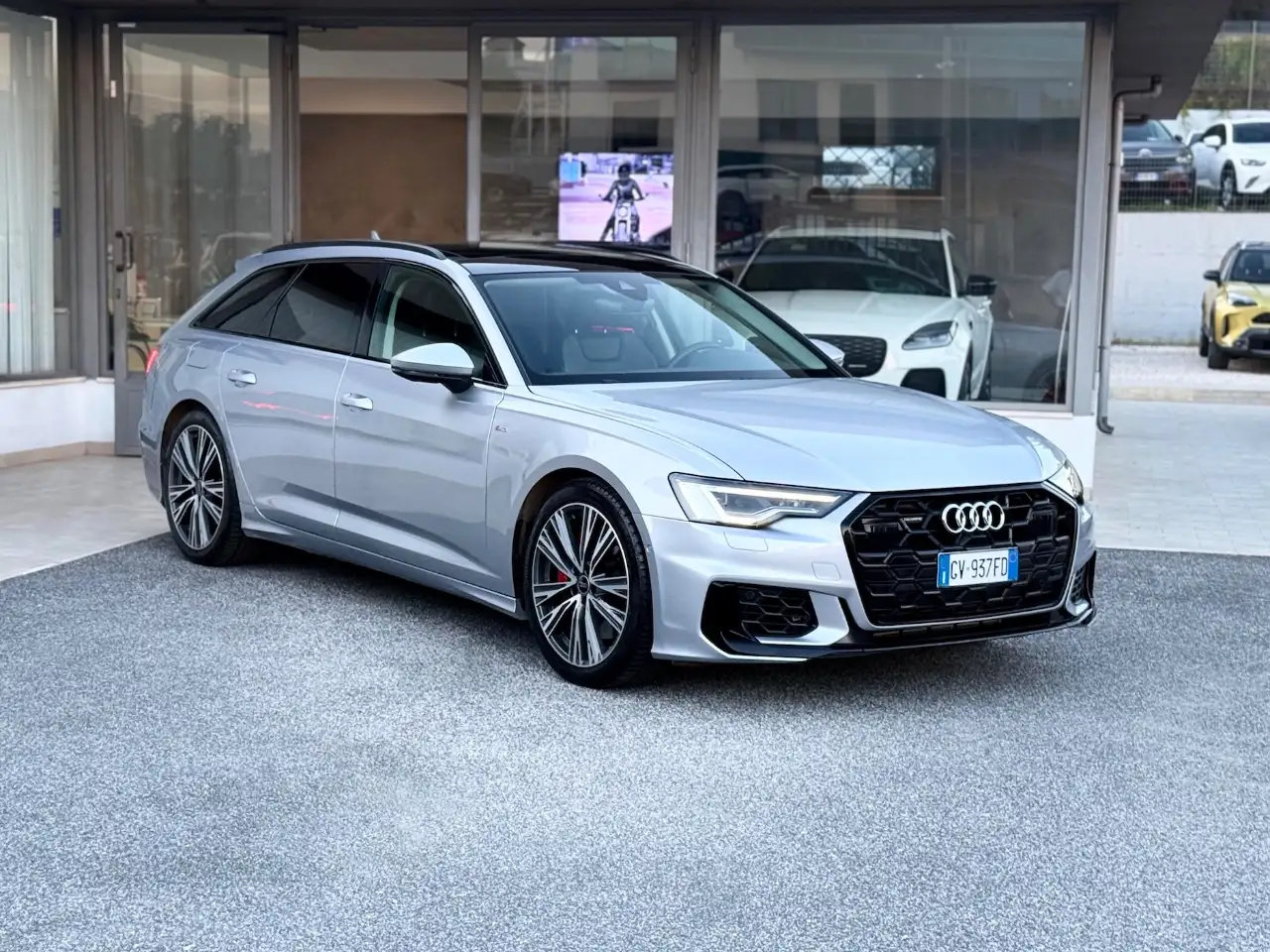 Audi A6 55 2.0 TFSI-e S line 367CV Quattro S-tronic - 2024 — photo 1 of 15