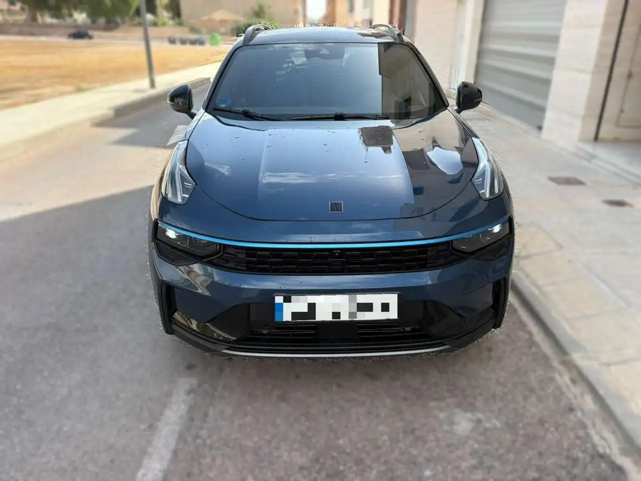 Lynk & Co 01 1.5 PHEV 3.3kW — photo 1 of 22
